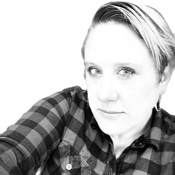 Meet your Posher, Tanya - Picture 1 of 1